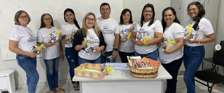 Retomada dos encontros presenciais do Curso Leitura e Escrita na Educação Infantil.