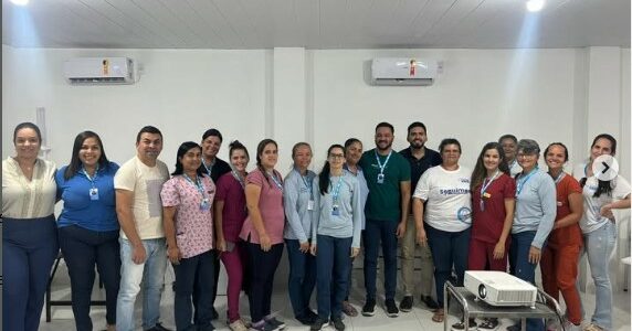 Reunião com foco na qualidade da Atenção Básica.